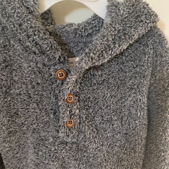 Tucker + Tate Fuzzy Fleece Hoodie Gray, Size 2 - Picture 3 of 5